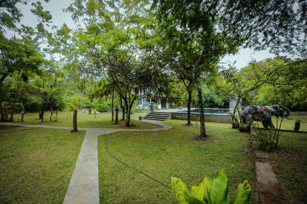 Hotel Sigiriya Kele 외부 사진