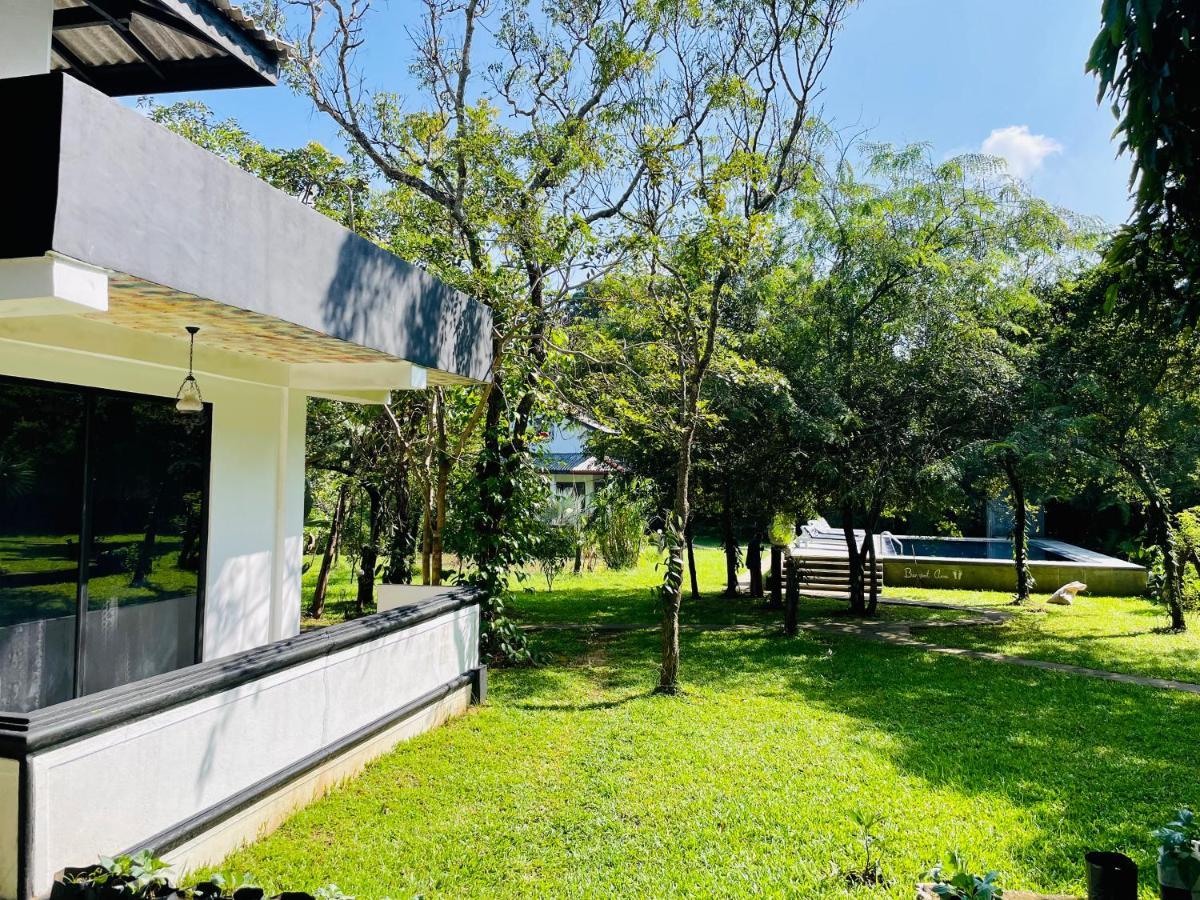 Hotel Sigiriya Kele 외부 사진